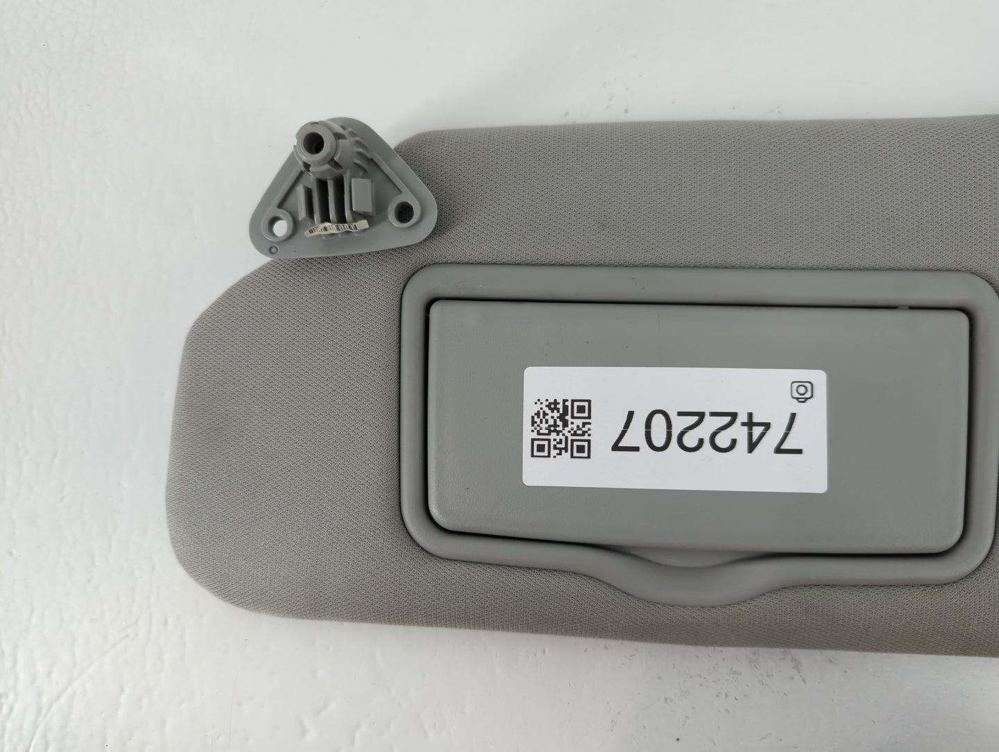 2013-2015 Mitsubishi Outlander Sport Sun Visor Shade Replacement Driver Left Mirror Fits Fits 2013 2014 2015 OEM Used Auto P