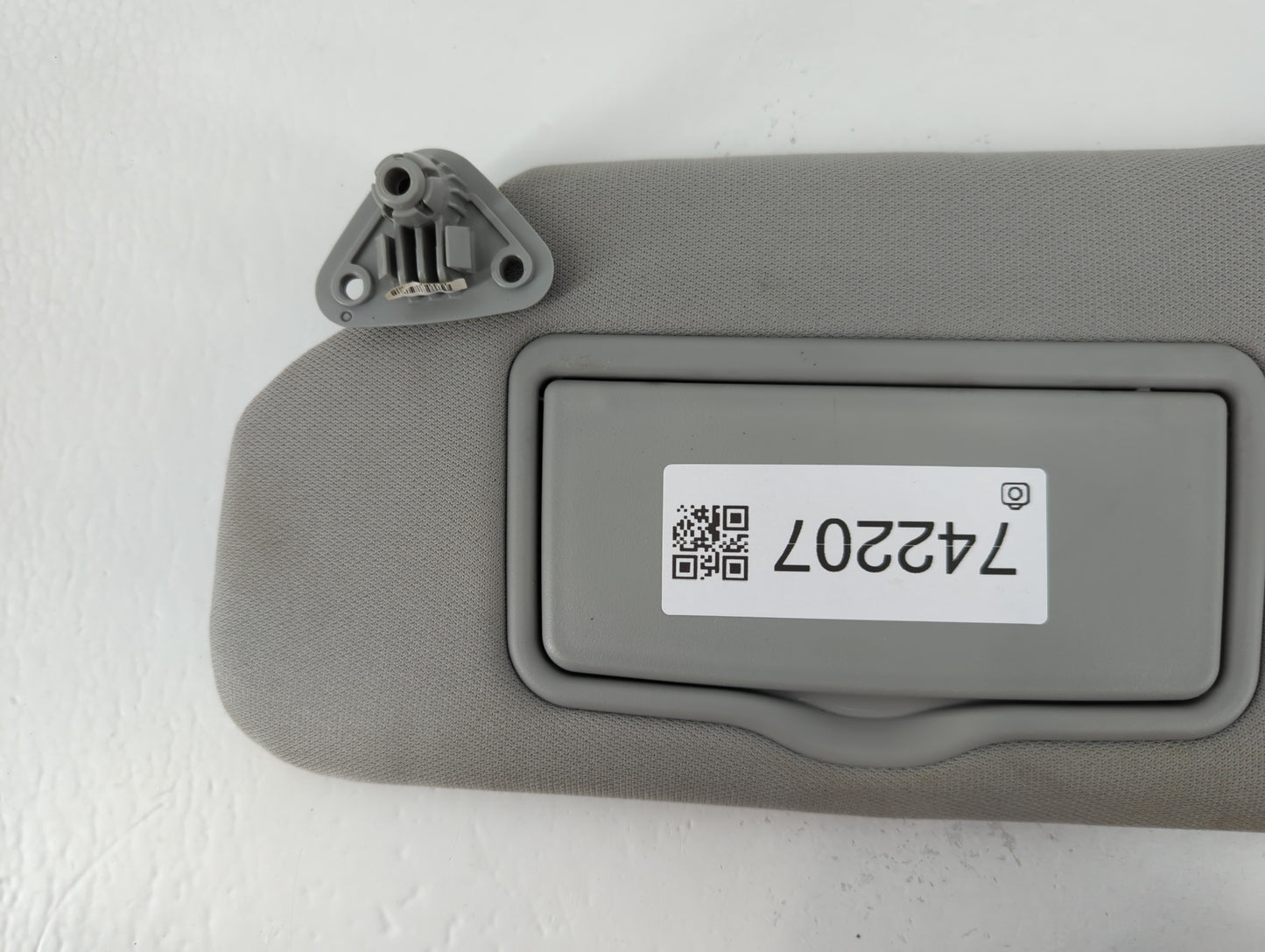 2013-2015 Mitsubishi Outlander Sport Sun Visor Shade Replacement Driver Left Mirror Fits Fits 2013 2014 2015 OEM Used Auto P