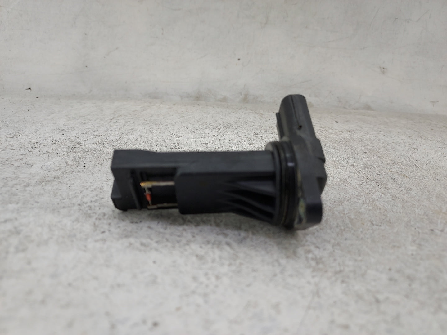 2014-2017 Mitsubishi Rvr Mass Air Flow Meter Maf 1486602 - Oemusedautoparts1.com