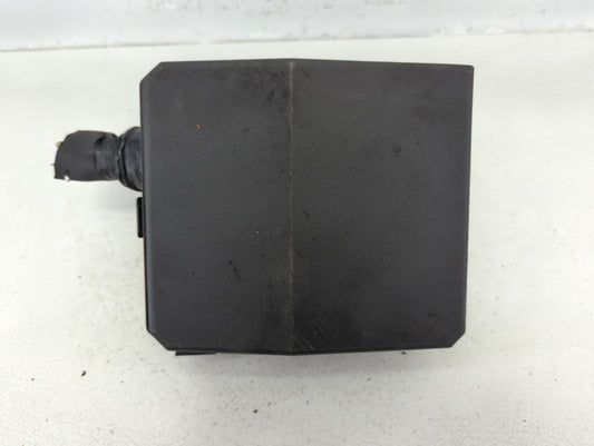 2012-2017 Mitsubishi Rvr Fusebox Fuse Box Panel Relay Module P/N:8565A268 Fits Fits 2012 2013 2014 2015 2016 2017 OEM Used A