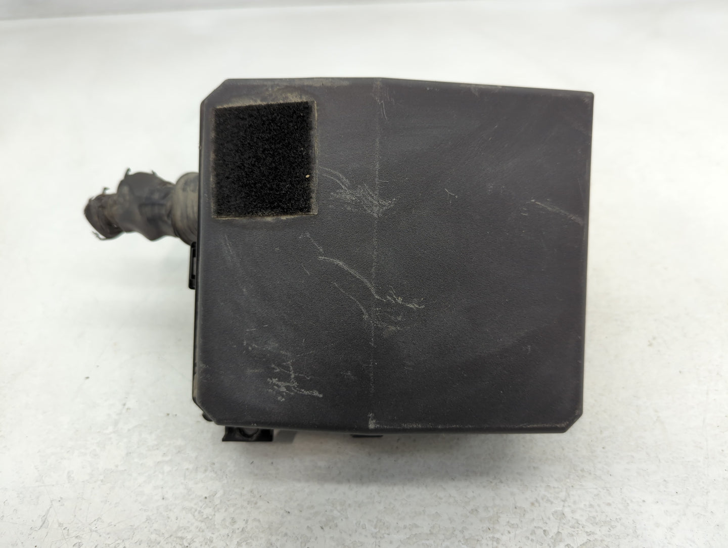 2012-2017 Mitsubishi Rvr Fusebox Fuse Box Panel Relay Module P/N:8565A268 Fits Fits 2012 2013 2014 2015 2016 2017 OEM Used A