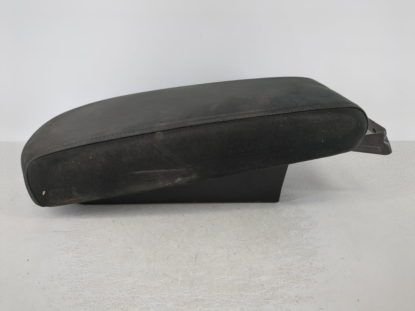 2013-2014 Nissan Altima Center Floor Console Fits Fits 2013 2014 OEM Used Auto Parts - Oemusedautoparts1.com