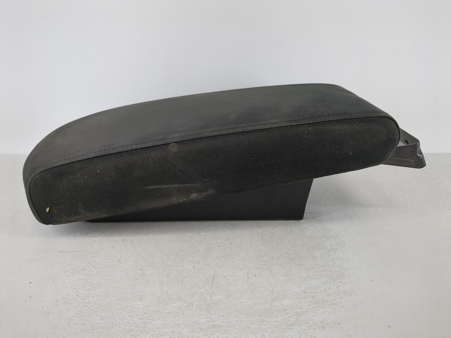 2013-2014 Nissan Altima Center Floor Console Fits Fits 2013 2014 OEM Used Auto Parts - Oemusedautoparts1.com