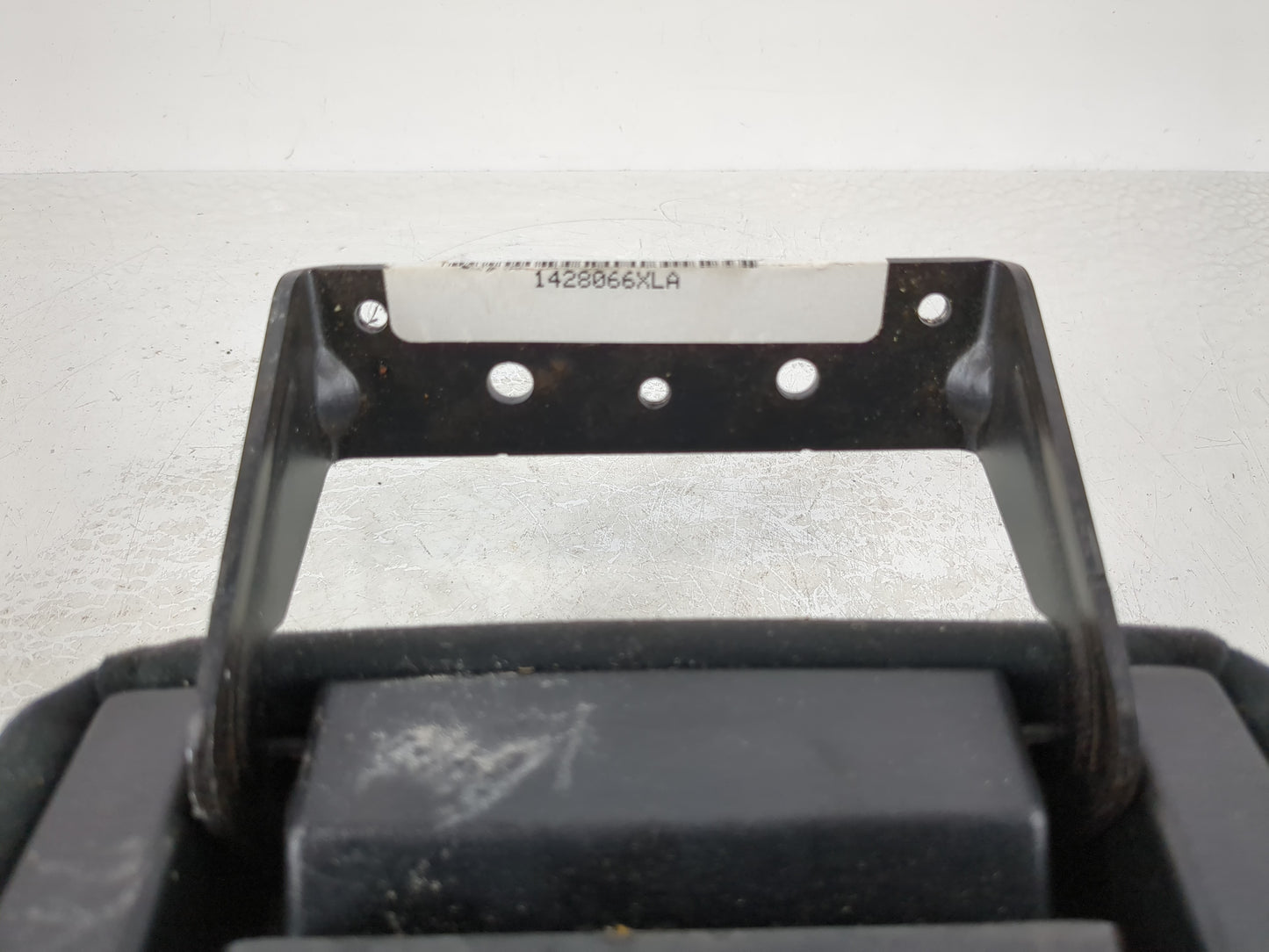2013-2014 Nissan Altima Center Floor Console Fits Fits 2013 2014 OEM Used Auto Parts - Oemusedautoparts1.com