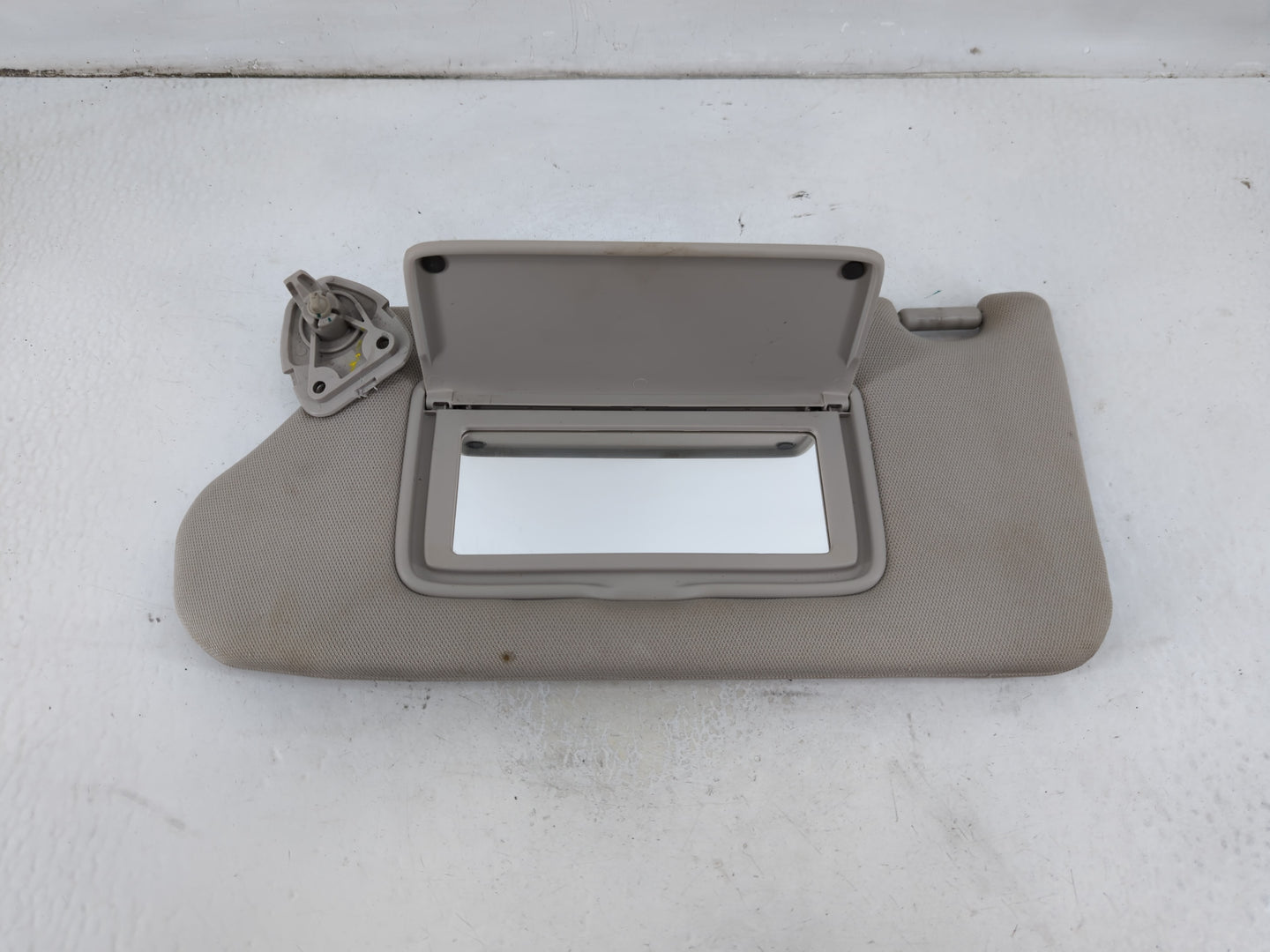 2013-2018 Nissan Altima Sun Visor Shade Replacement Passenger Right Mirror Fits Fits 2013 2014 2015 2016 2017 2018 OEM Used 