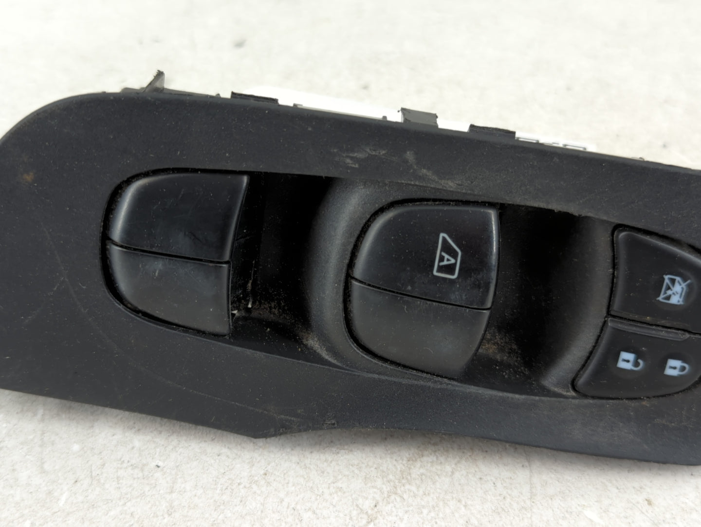 2013-2018 Nissan Altima Master Power Window Switch Replacement Driver Side Left P/N:25401 3TA5A Fits OEM Used Auto Parts - O