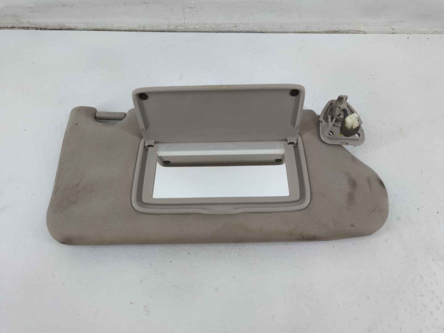 2013-2018 Nissan Altima Sun Visor Shade Replacement Passenger Right Mirror Fits Fits 2013 2014 2015 2016 2017 2018 OEM Used 