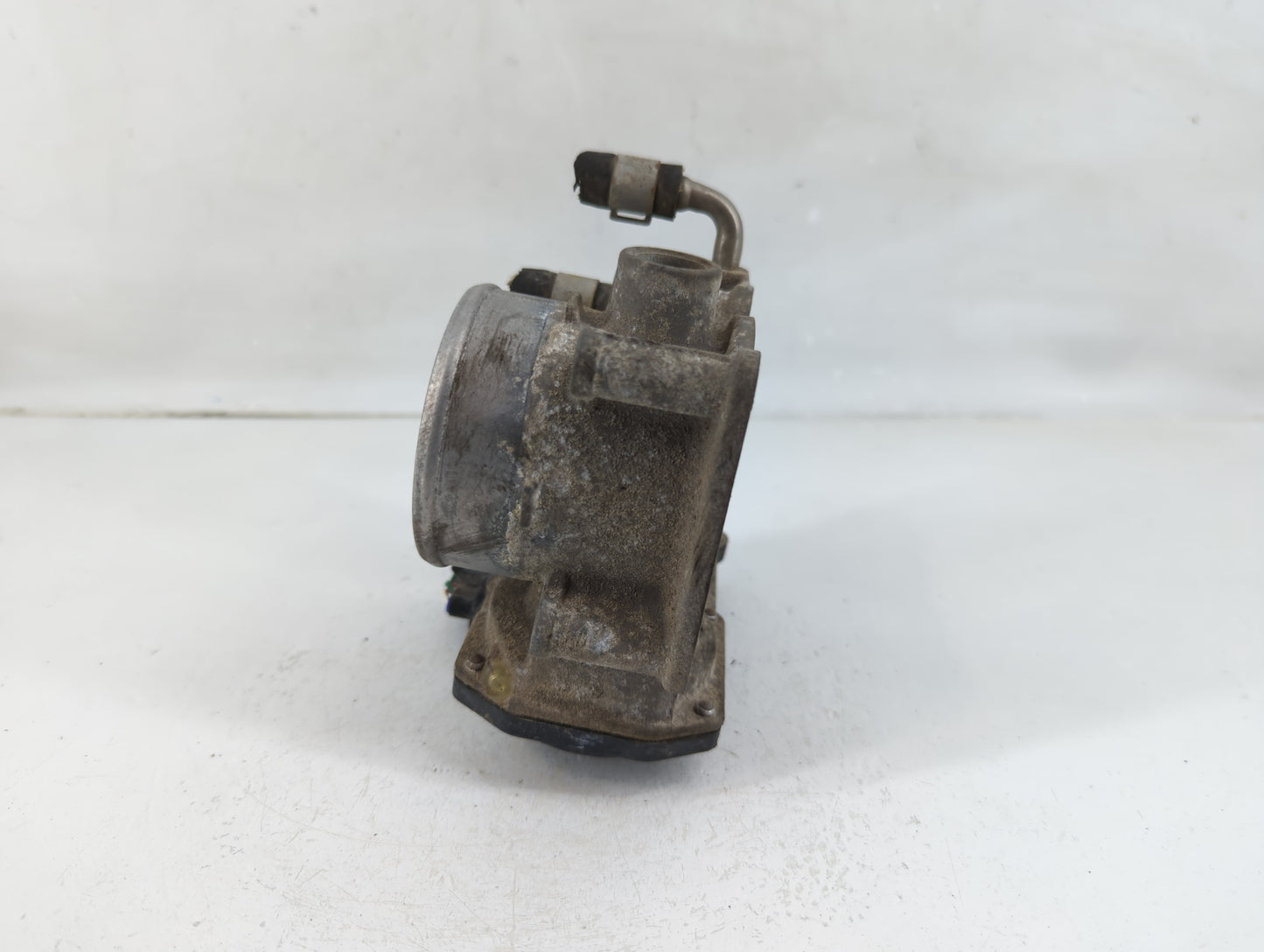 2013-2018 Nissan Altima Throttle Body P/N:31A60-01 A Fits Fits 2013 2014 2015 2016 2017 2018 2019 2020 OEM Used Auto Parts -