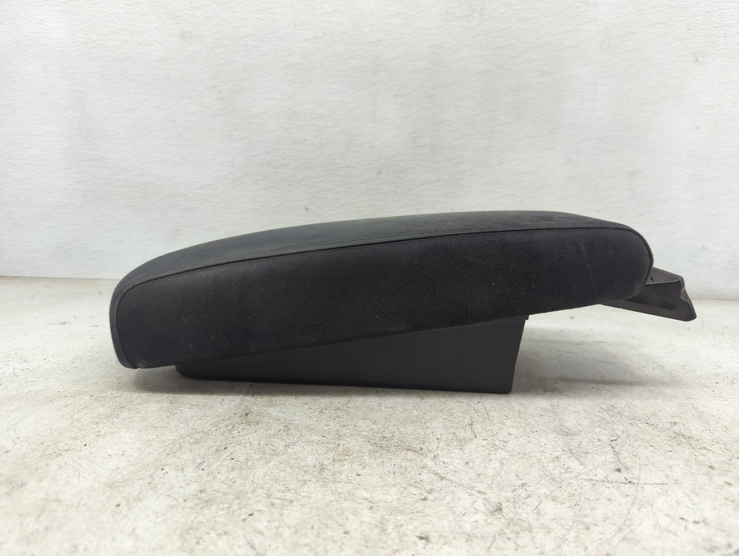 2013-2014 Nissan Altima Center Console Armrest Cover Lid Fits Fits 2013 2014 OEM Used Auto Parts - Oemusedautoparts1.com
