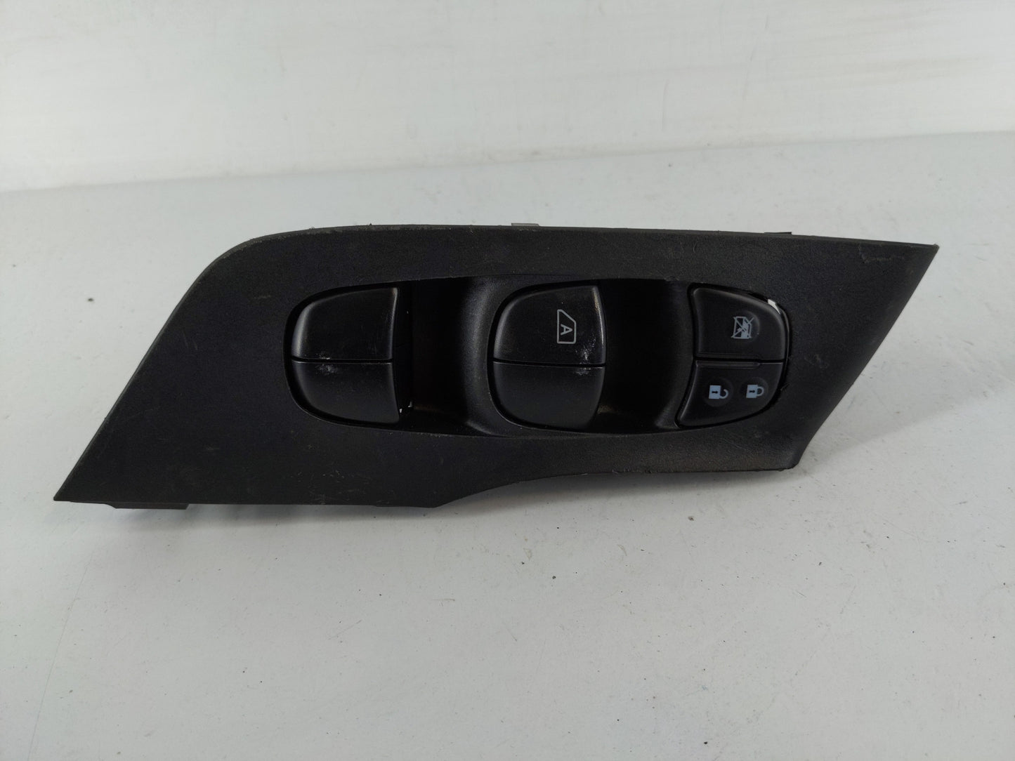 2013-2018 Nissan Altima Master Power Window Switch Replacement Driver Side Left P/N:25401 3TA5A Fits OEM Used Auto Parts - O