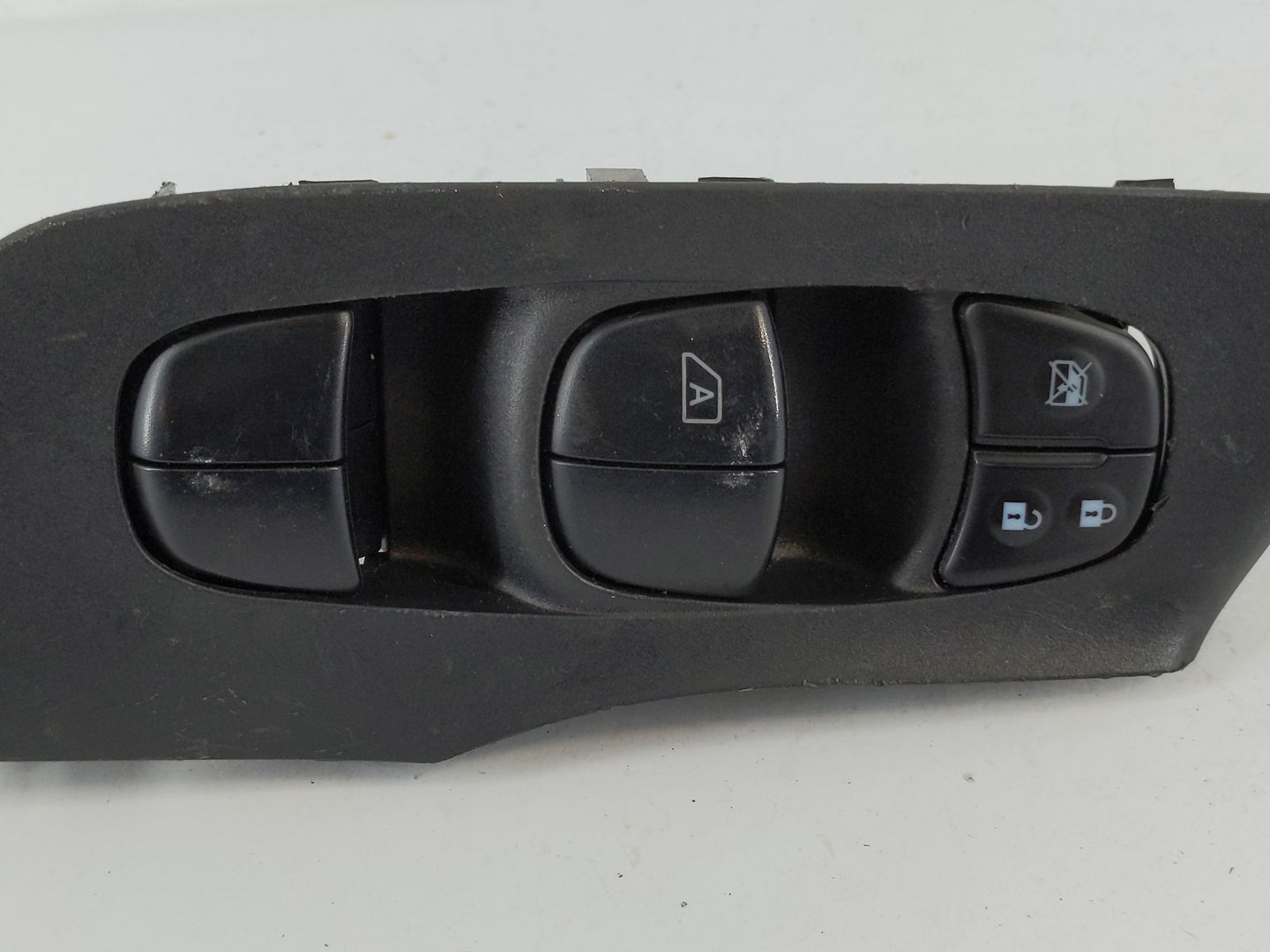 2013-2018 Nissan Altima Master Power Window Switch Replacement Driver Side Left P/N:25401 3TA5A Fits OEM Used Auto Parts - O
