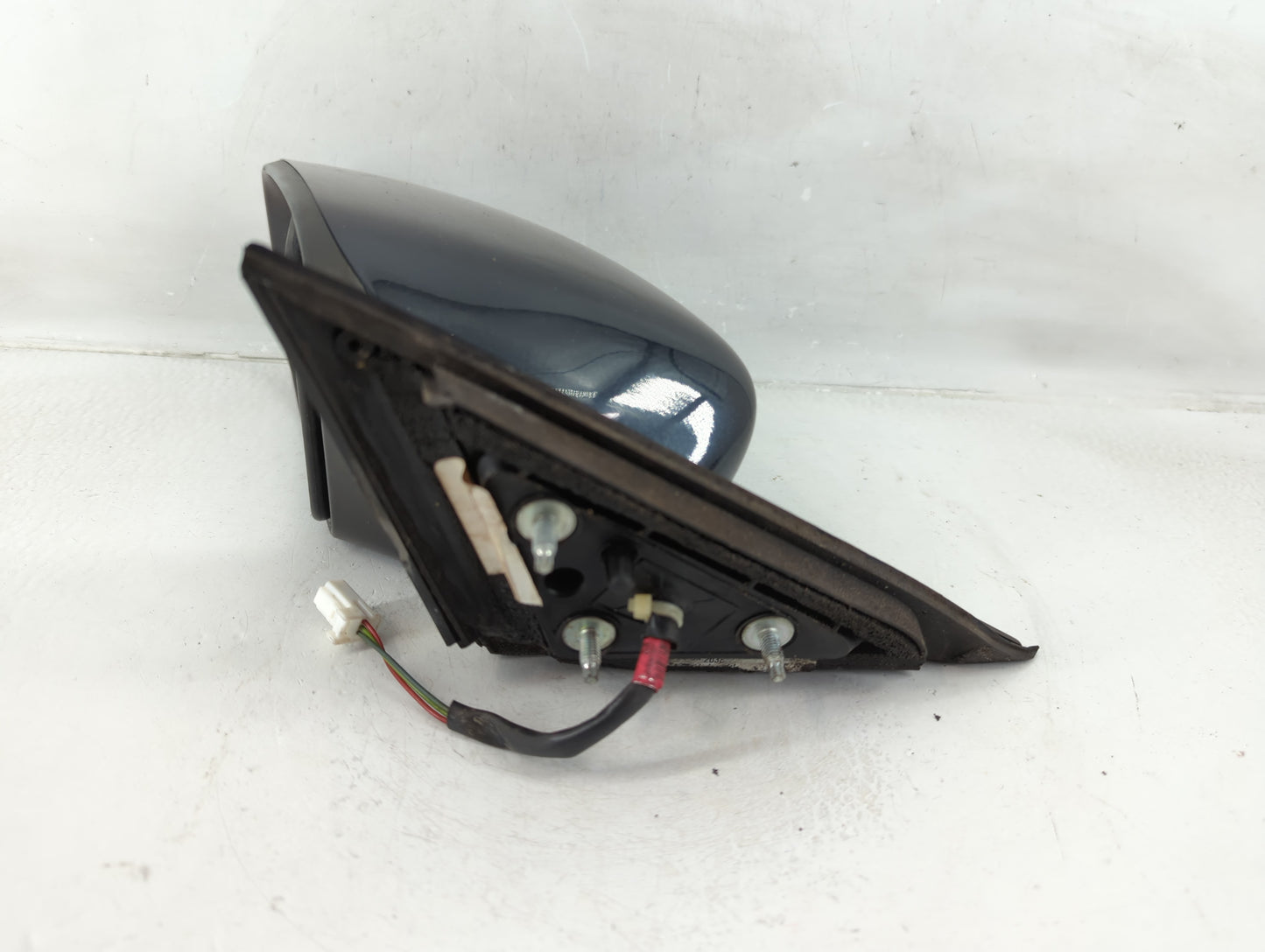 2013-2018 Nissan Altima Driver Side View Mirror - Left Door Mirror OEM Used - Oemusedautoparts1.com