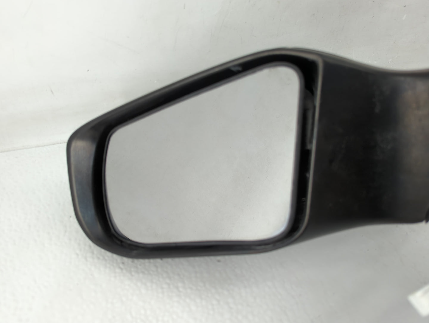 2013-2018 Nissan Altima Driver Side View Mirror - Left Door Mirror OEM Used - Oemusedautoparts1.com