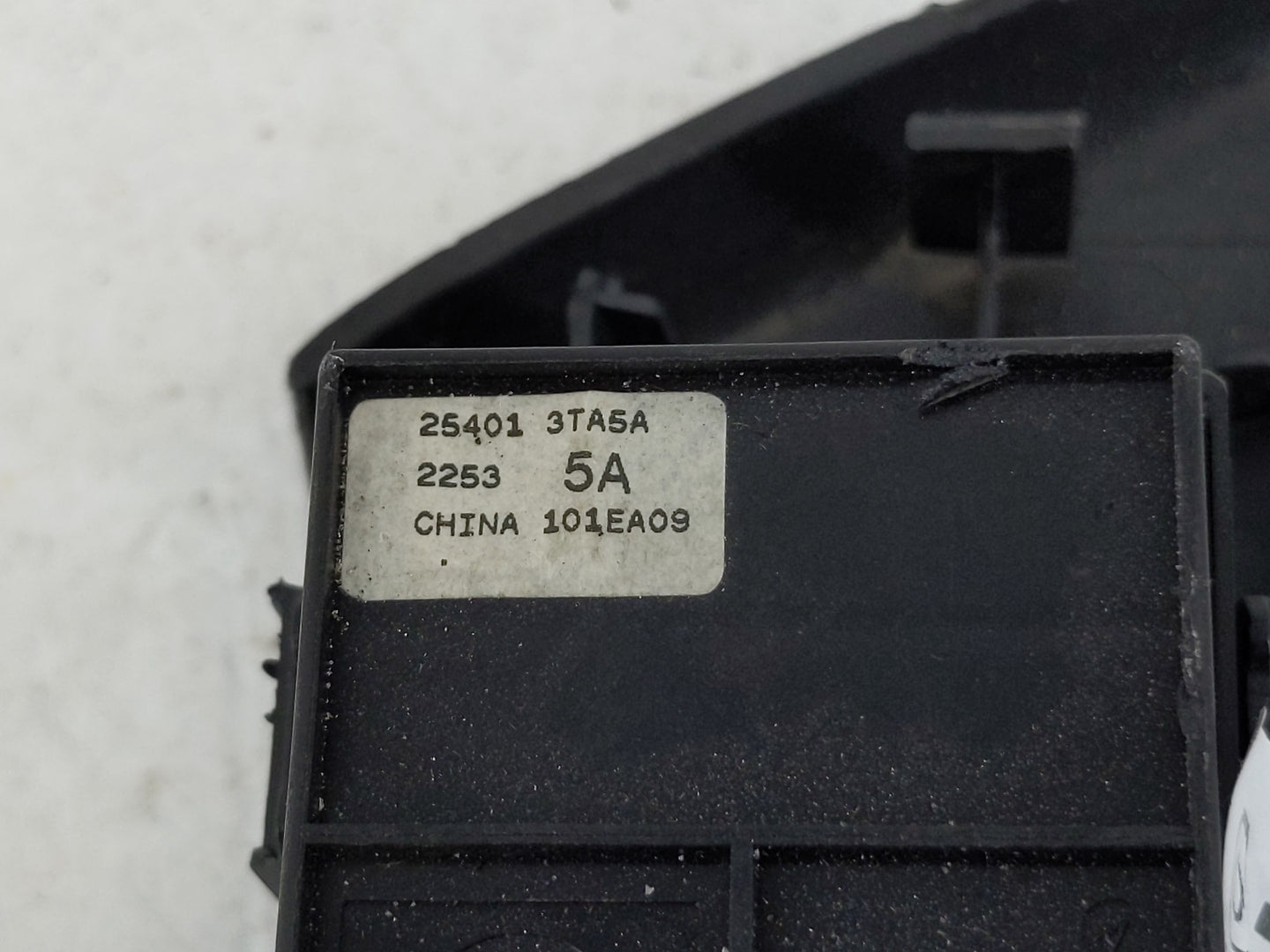 2013-2018 Nissan Altima Master Power Window Switch Replacement Driver Side Left P/N:25401 3TA5A Fits OEM Used Auto Parts - O