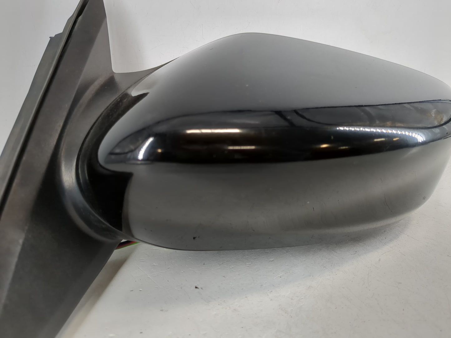 2013-2018 Nissan Altima Driver Side View Mirror - Left Door Mirror OEM Used - Oemusedautoparts1.com