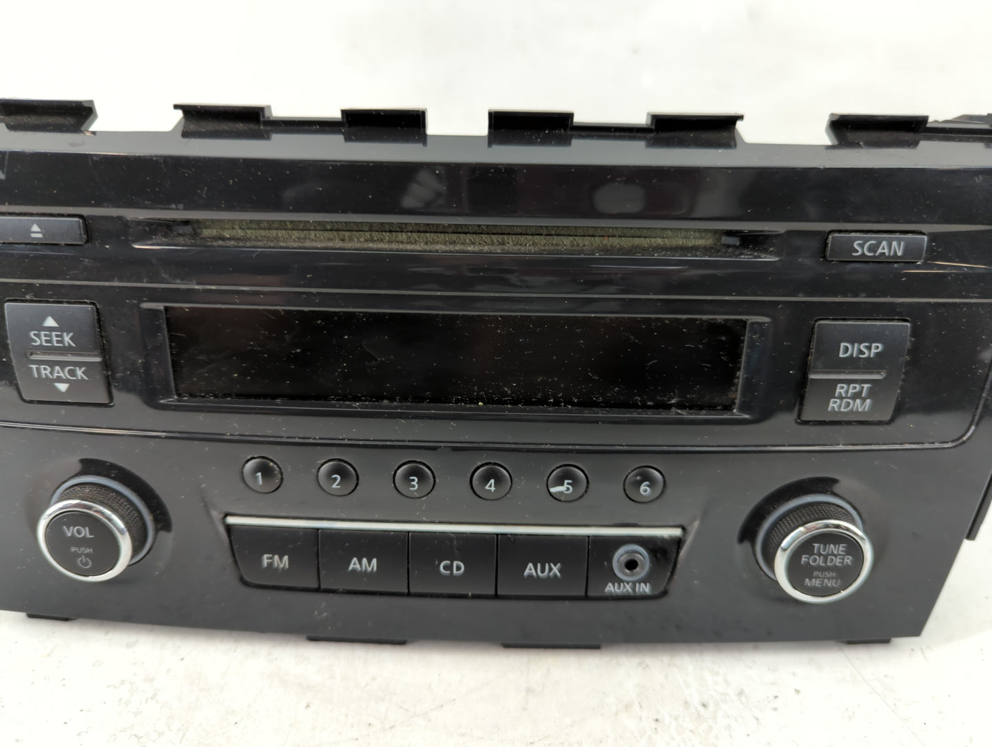 2013-2015 Nissan Altima Radio AM FM Cd Player Receiver Replacement P/N:28185 3TB0G Fits Fits 2013 2014 2015 OEM Used Auto Pa