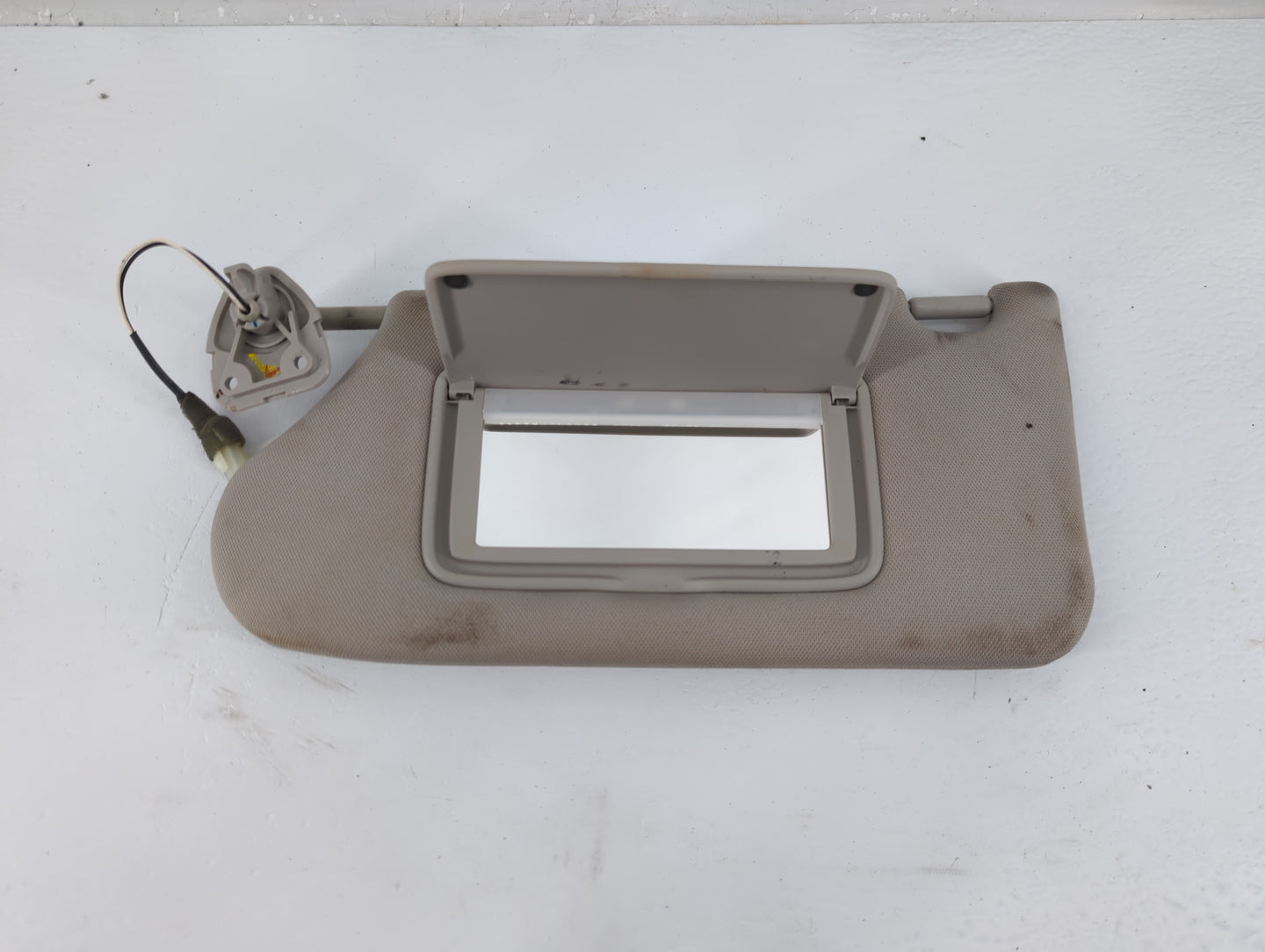 2013-2018 Nissan Altima Sun Visor Shade Replacement Driver Left Mirror Fits Fits 2013 2014 2015 2016 2017 2018 OEM Used Auto