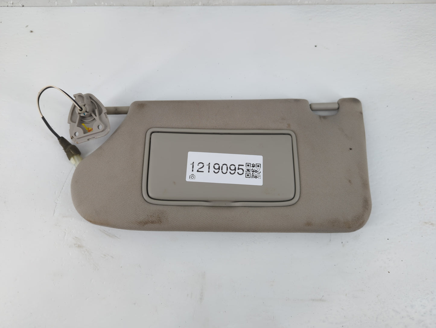 2013-2018 Nissan Altima Sun Visor Shade Replacement Driver Left Mirror Fits Fits 2013 2014 2015 2016 2017 2018 OEM Used Auto