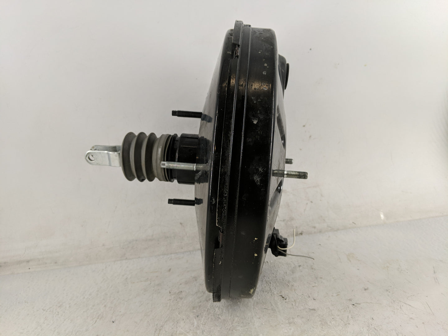 2013-2015 Nissan Altima Power Brake Booster Oem 1221126 - Oemusedautoparts1.com