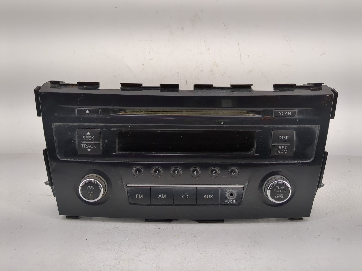 2013-2015 Nissan Altima Radio AM FM Cd Player Receiver Replacement P/N:28185 3TB0G Fits Fits 2013 2014 2015 OEM Used Auto Pa