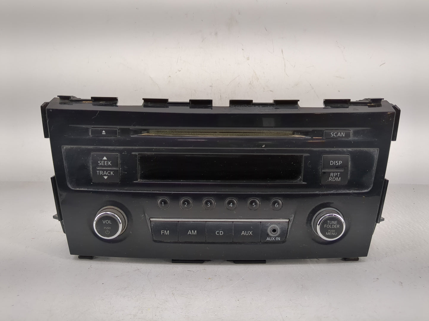 2013-2015 Nissan Altima Radio AM FM Cd Player Receiver Replacement P/N:28185 3TB0G Fits Fits 2013 2014 2015 OEM Used Auto Pa