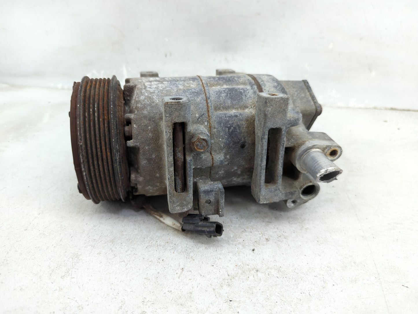 2013-2018 Nissan Altima Air Conditioning A/c Ac Compressor Oem - Oemusedautoparts1.com