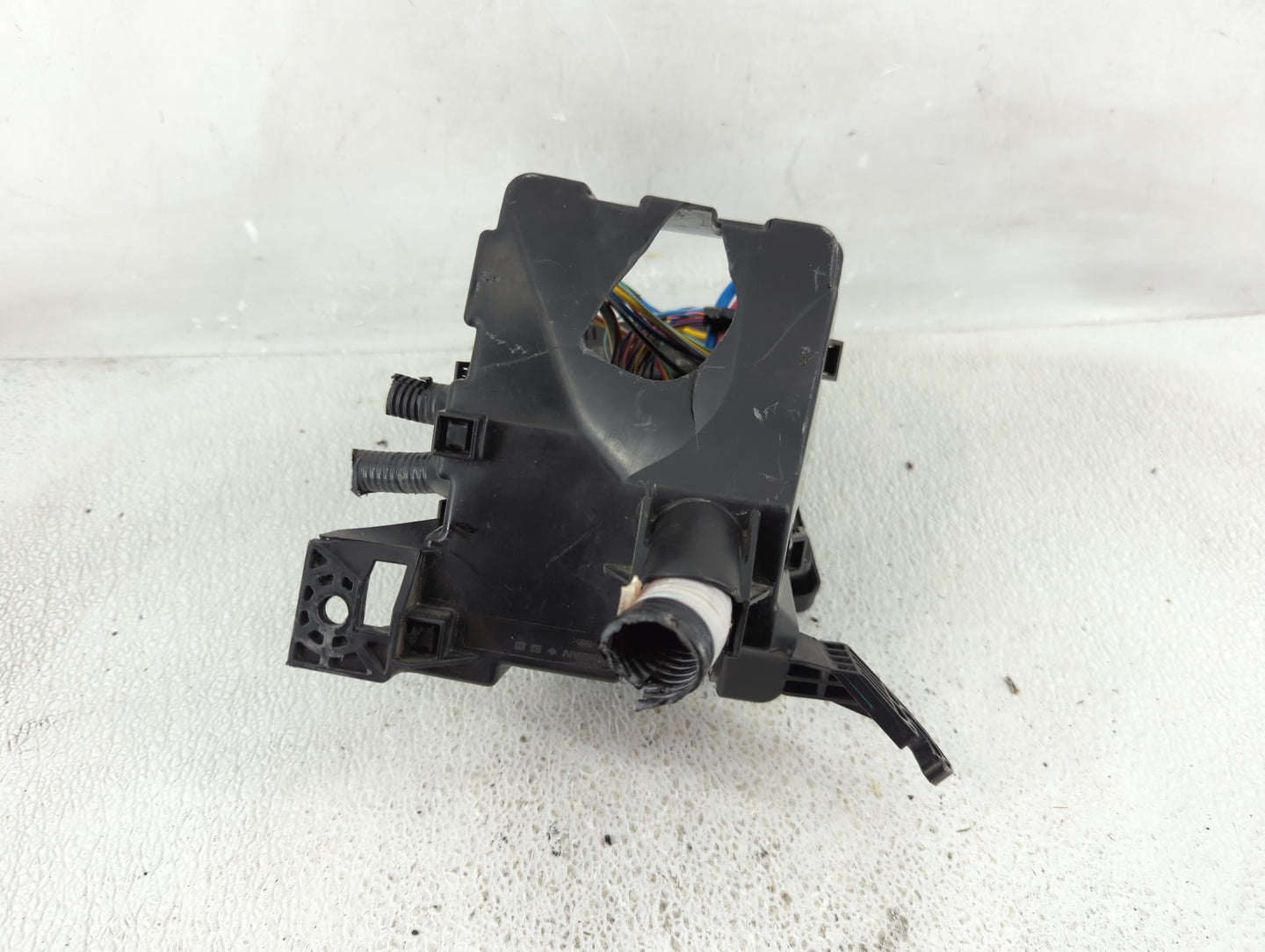 2013-2014 Nissan Altima Fusebox Fuse Box Panel Relay Module P/N:284B7 3TS0B Fits Fits 2013 2014 OEM Used Auto Parts - Oemuse
