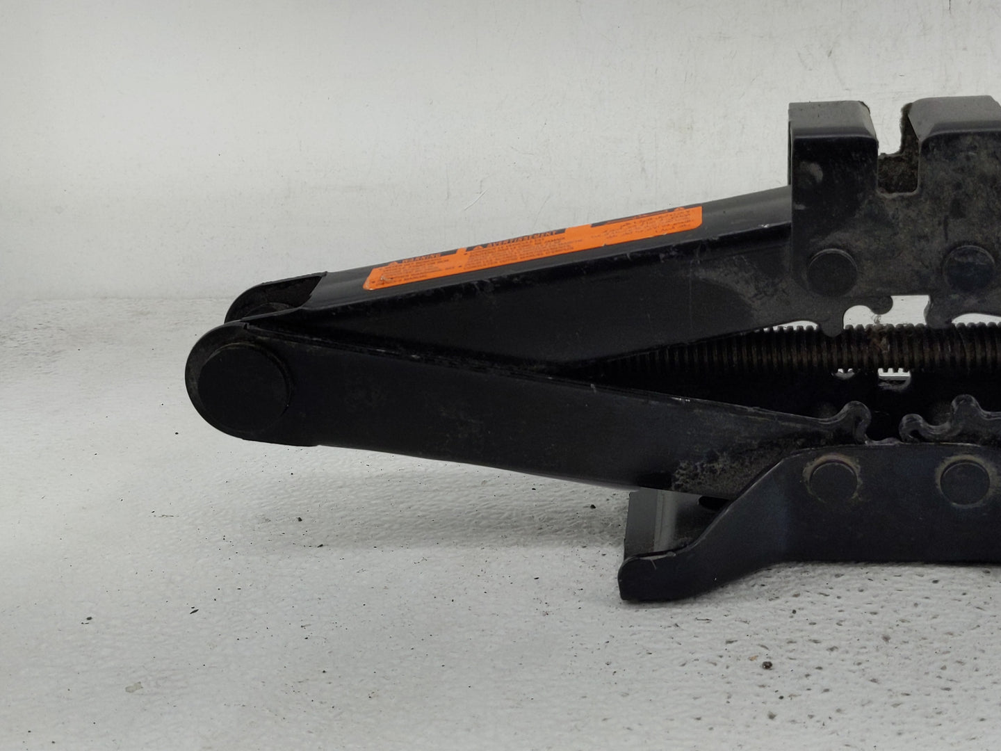 2014 Nissan Altima Spare Scissor Car Jack 1241656 - Oemusedautoparts1.com