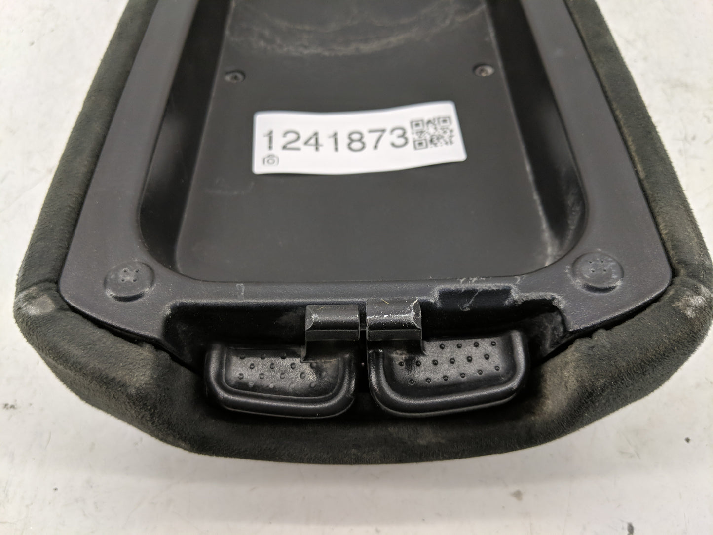 2014 Nissan Altima Center Console Armrest Cover Lid P/N:1428066X-LA-01 Fits OEM Used Auto Parts - Oemusedautoparts1.com
