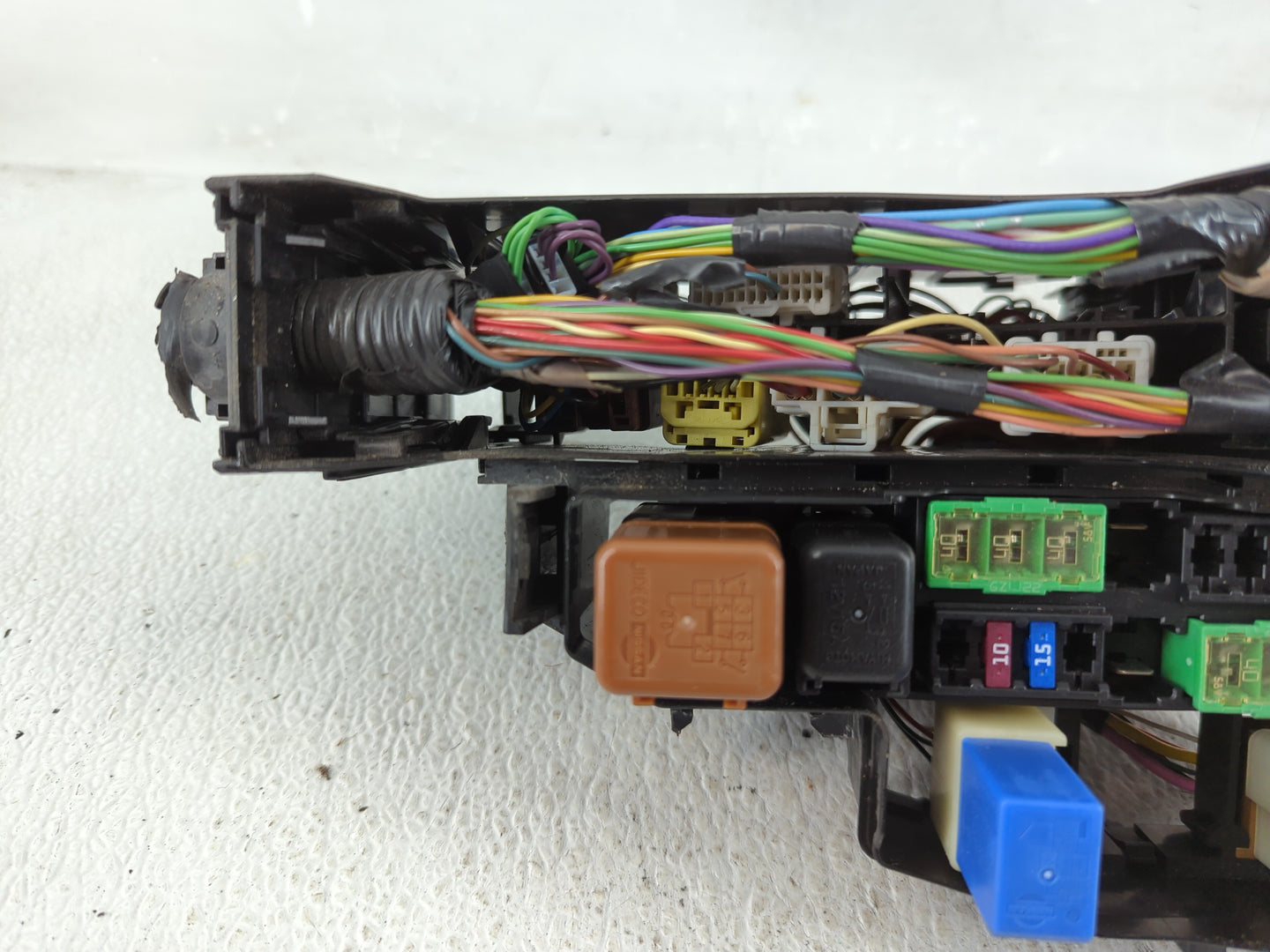 2013-2014 Nissan Altima Fusebox Fuse Box Panel Relay Module Fits Fits 2013 2014 OEM Used Auto Parts - Oemusedautoparts1.com