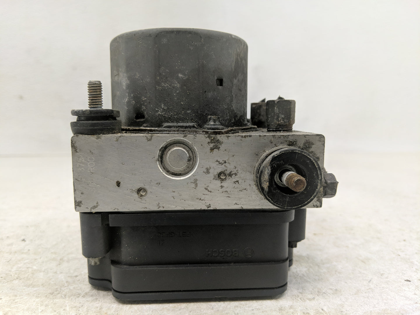 2013-2015 Nissan Altima ABS Pump Control Module Replacement Fits Fits 2013 2014 2015 OEM Used Auto Parts - Oemusedautoparts1