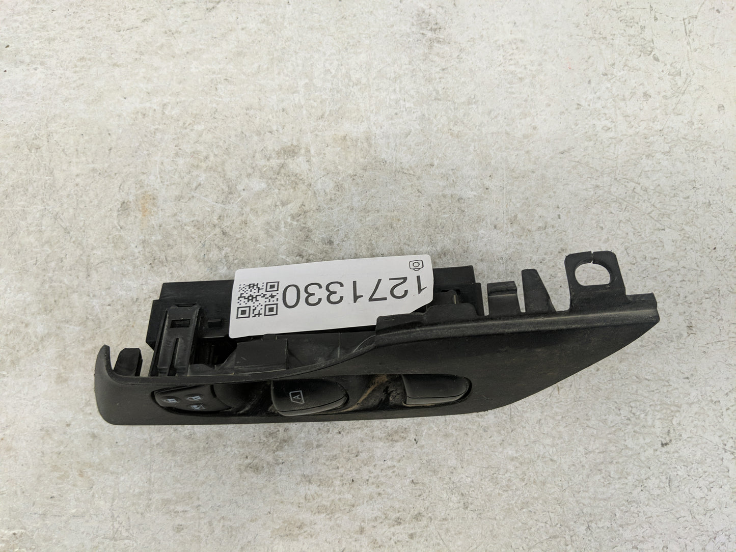 2013-2018 Nissan Altima Master Power Window Switch Replacement Driver Side Left P/N:25401 3TA4A Fits OEM Used Auto Parts - O