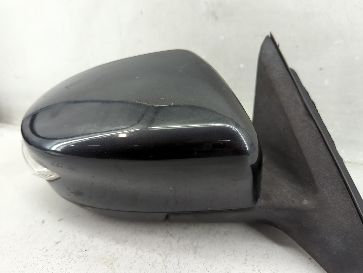 2013-2018 Nissan Altima Passenger Side View Mirror - Right Door Mirror OEM Used - Oemusedautoparts1.com