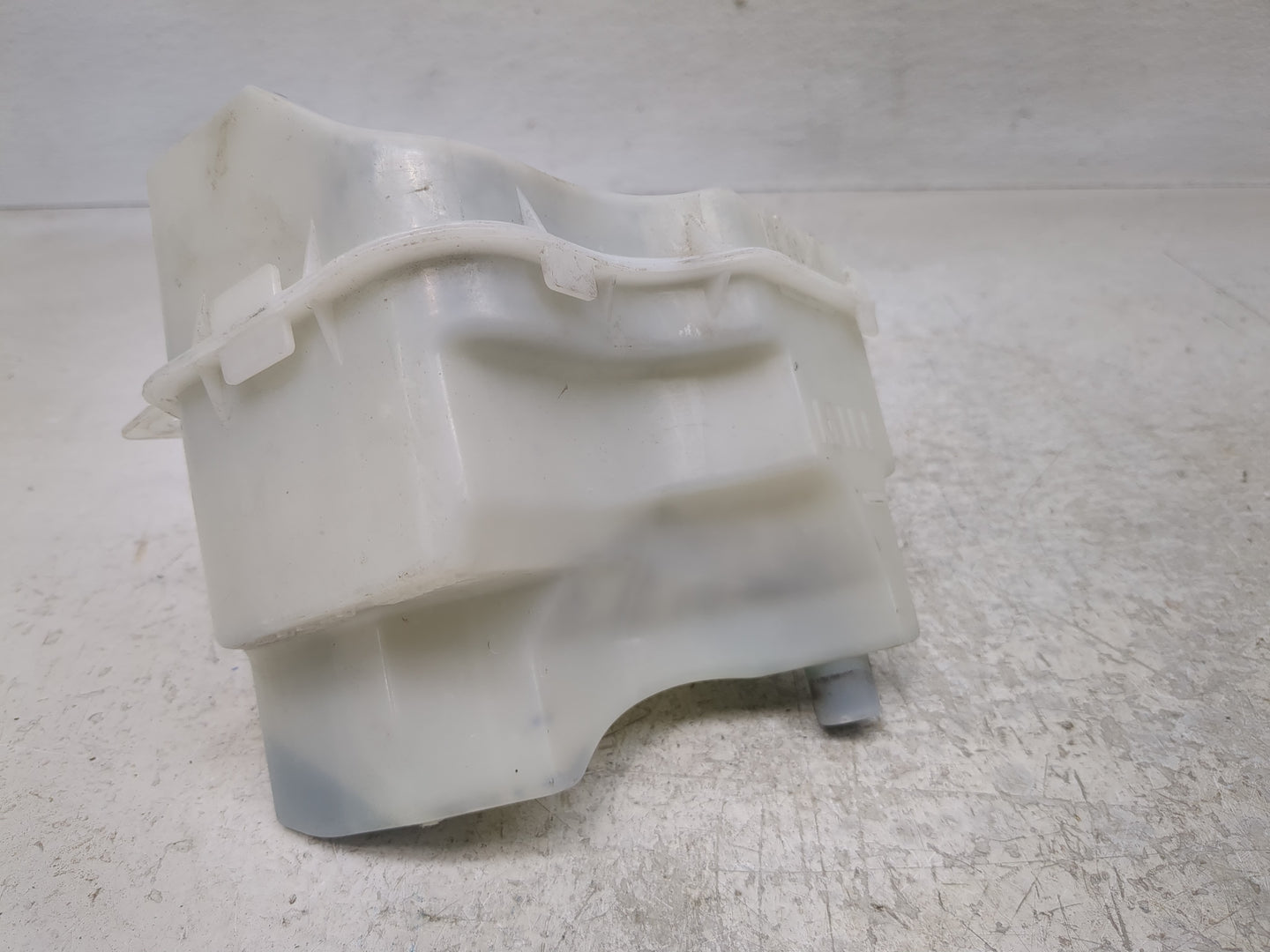 2013-2018 Nissan Altima Radiator Coolant Overflow Expansion Tank Bottle 1313169 - Oemusedautoparts1.com