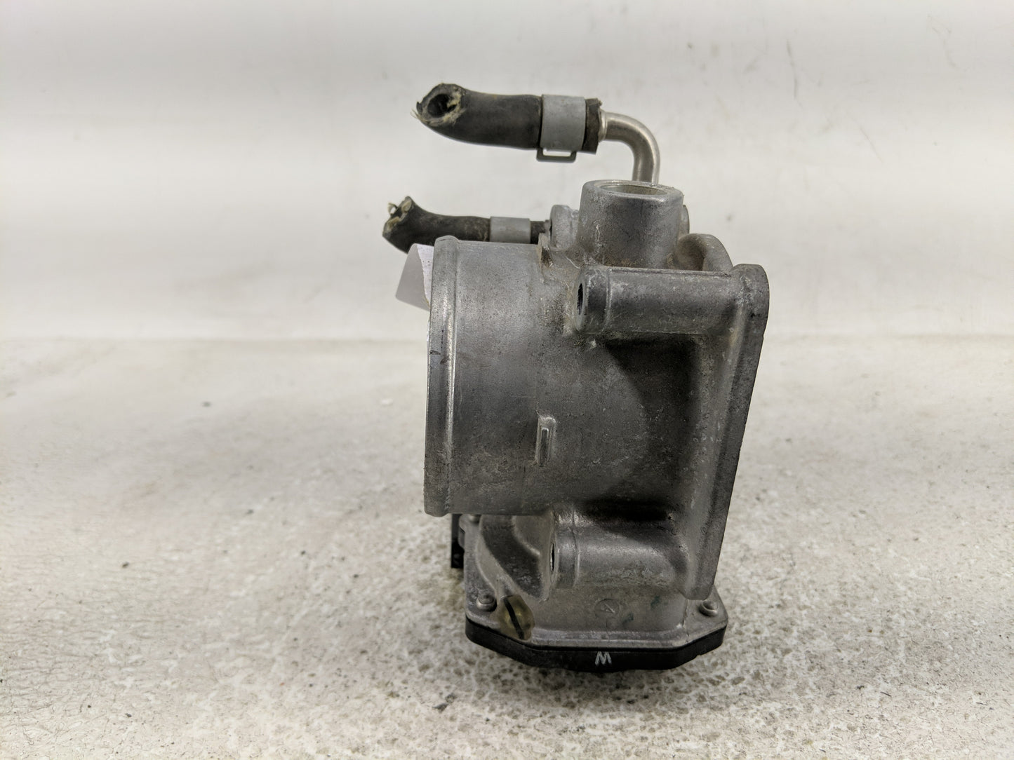 2013-2018 Nissan Altima Throttle Body P/N:3TA60-01 A Fits Fits 2013 2014 2015 2016 2017 2018 2019 2020 OEM Used Auto Parts -