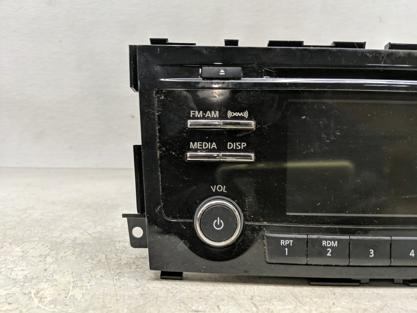 2013-2015 Nissan Altima Radio AM FM Cd Player Receiver Replacement P/N:281853TAB1B Fits Fits 2013 2014 2015 OEM Used Auto Pa