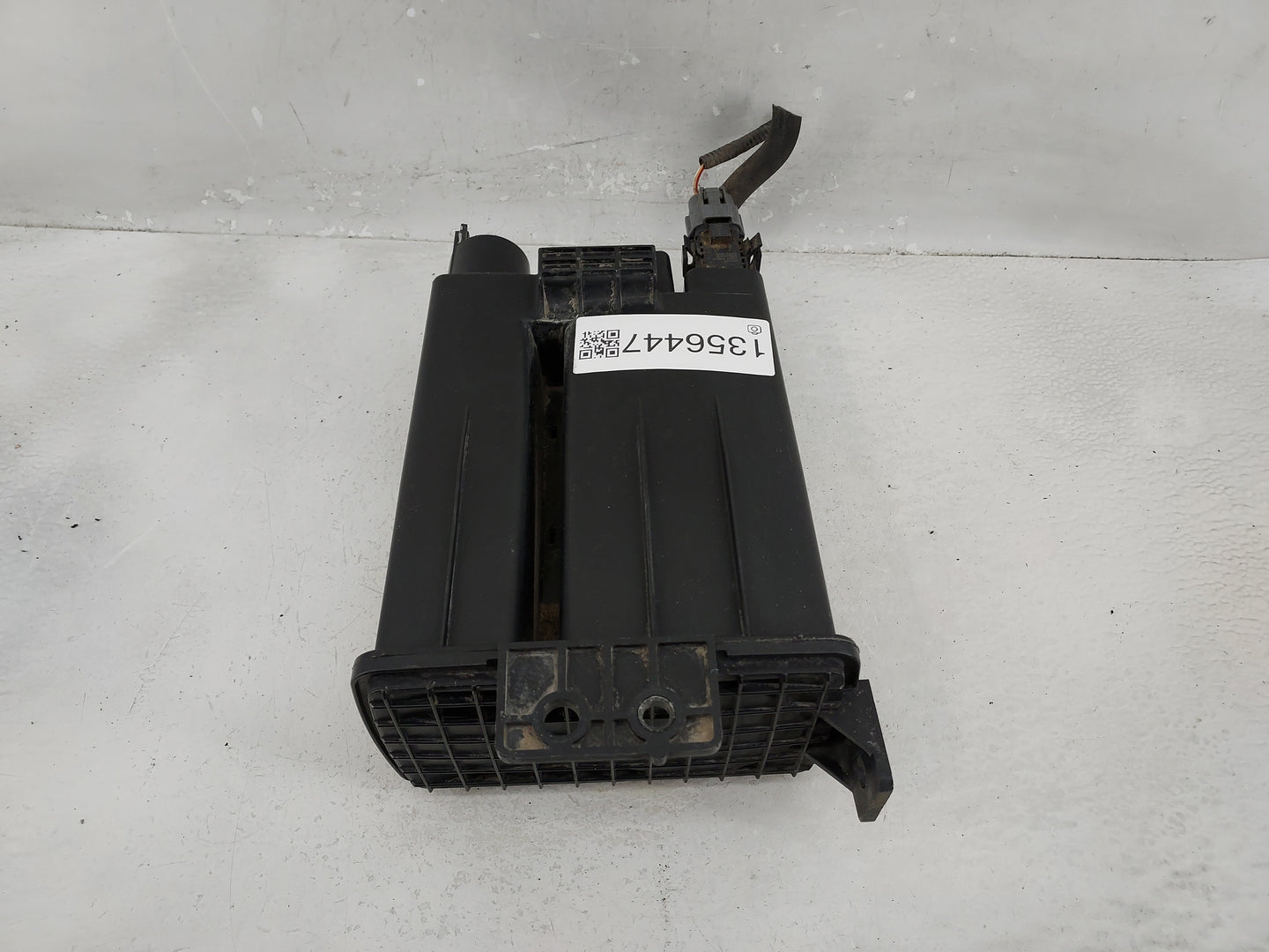 2014 Nissan Altima Fuel Vapor Charcoal Canister 1356447 - Oemusedautoparts1.com