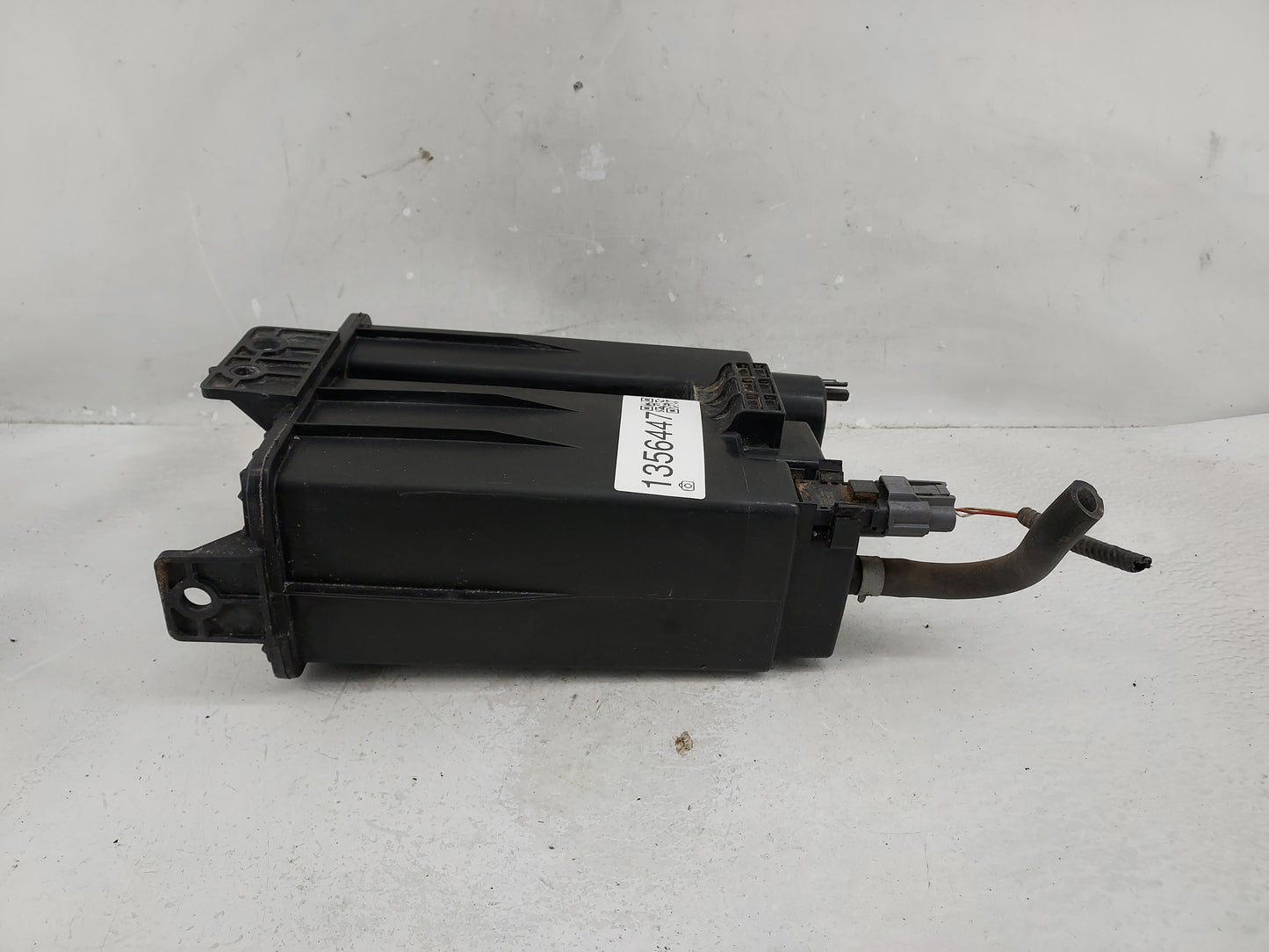 2014 Nissan Altima Fuel Vapor Charcoal Canister - Oemusedautoparts1.com
