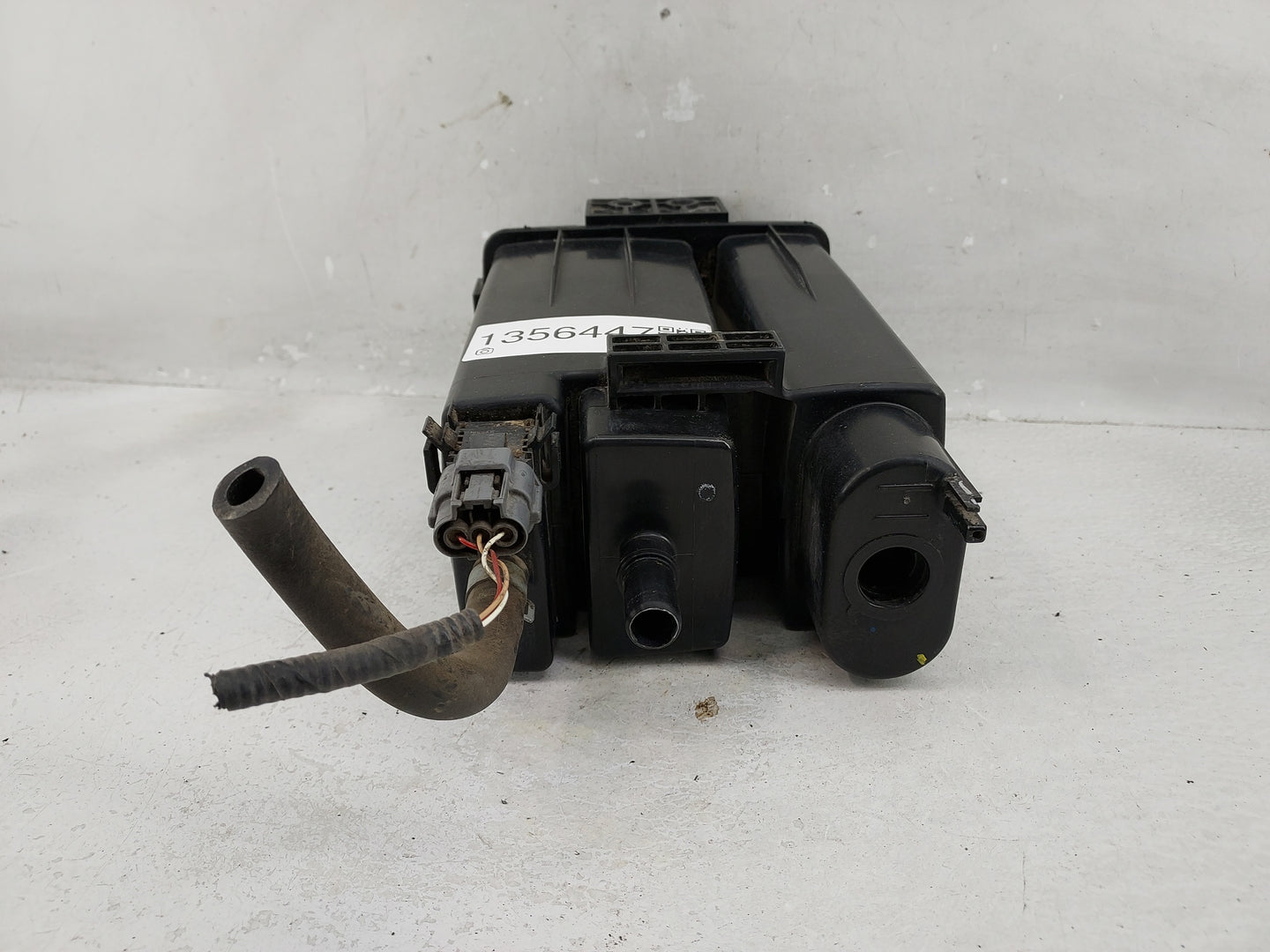 2014 Nissan Altima Fuel Vapor Charcoal Canister - Oemusedautoparts1.com