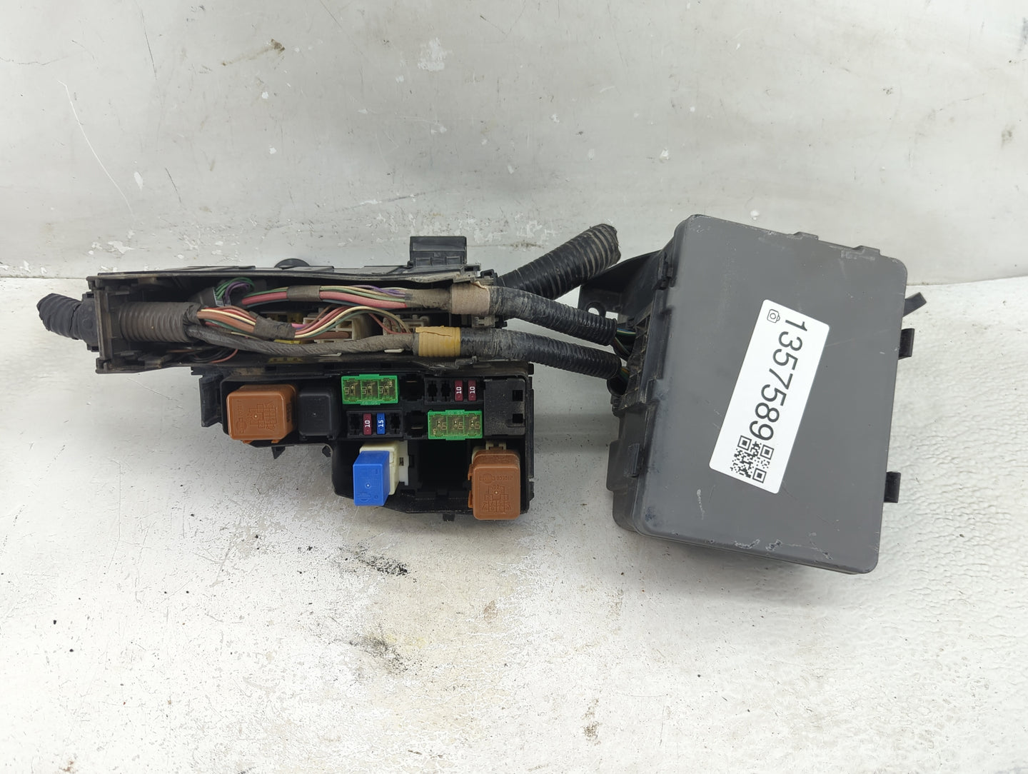 2013-2014 Nissan Altima Fusebox Fuse Box Panel Relay Module Fits Fits 2013 2014 OEM Used Auto Parts - Oemusedautoparts1.com