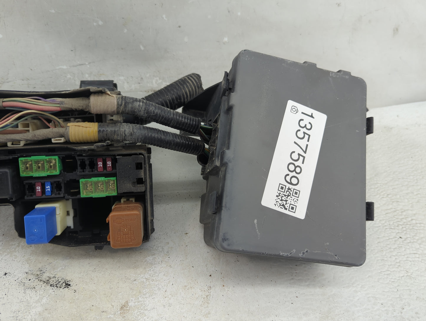 2013-2014 Nissan Altima Fusebox Fuse Box Panel Relay Module Fits Fits 2013 2014 OEM Used Auto Parts - Oemusedautoparts1.com