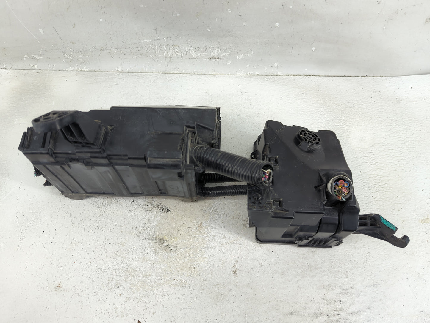 2013-2014 Nissan Altima Fusebox Fuse Box Panel Relay Module Fits Fits 2013 2014 OEM Used Auto Parts - Oemusedautoparts1.com