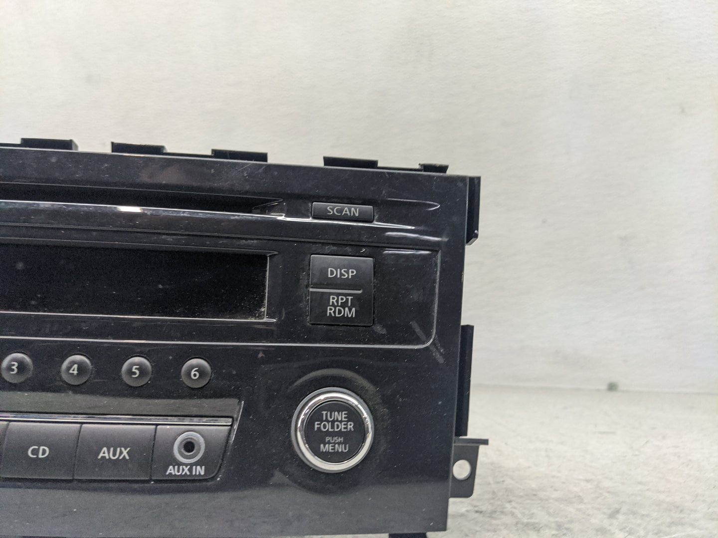 2013-2015 Nissan Altima Radio AM FM Cd Player Receiver Replacement P/N:28185 3TB0G Fits Fits 2013 2014 2015 OEM Used Auto Pa