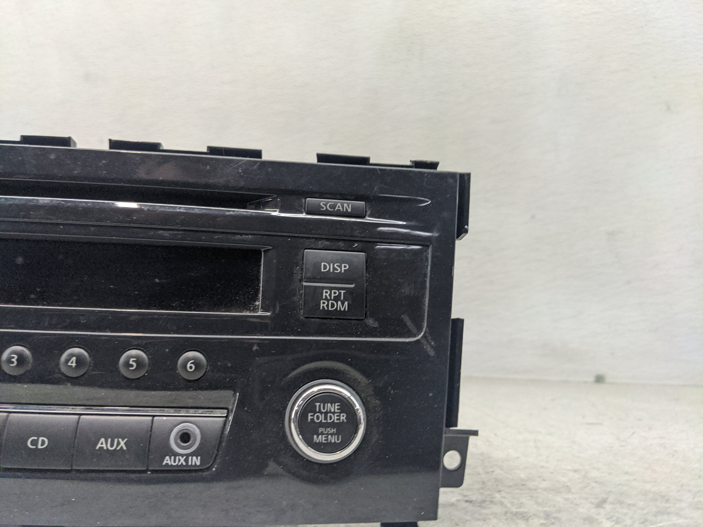 2013-2015 Nissan Altima Radio AM FM Cd Player Receiver Replacement P/N:28185 3TB0G Fits Fits 2013 2014 2015 OEM Used Auto Pa