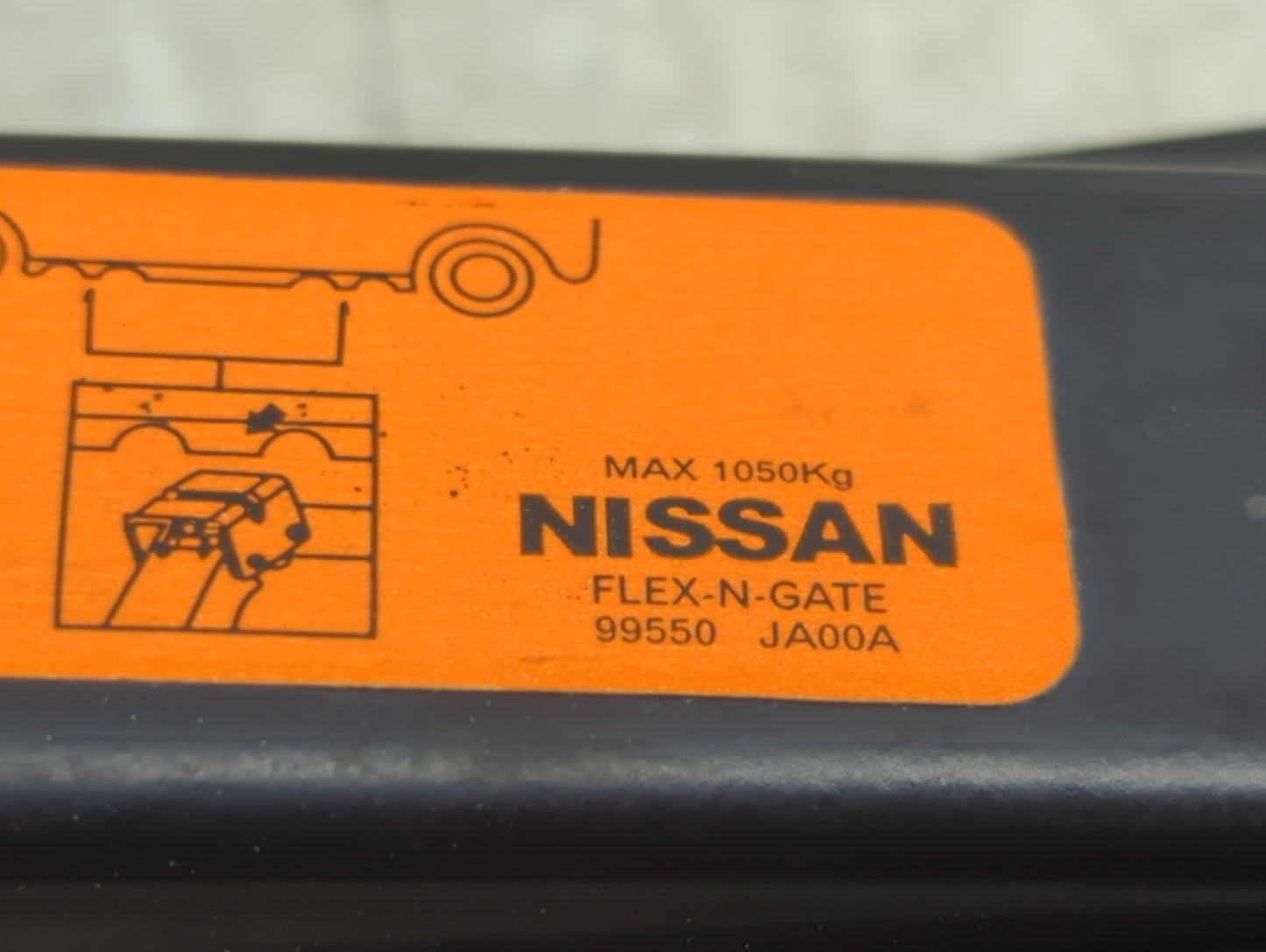 2014 Nissan Altima Spare Scissor Car Jack 1390132 - Oemusedautoparts1.com