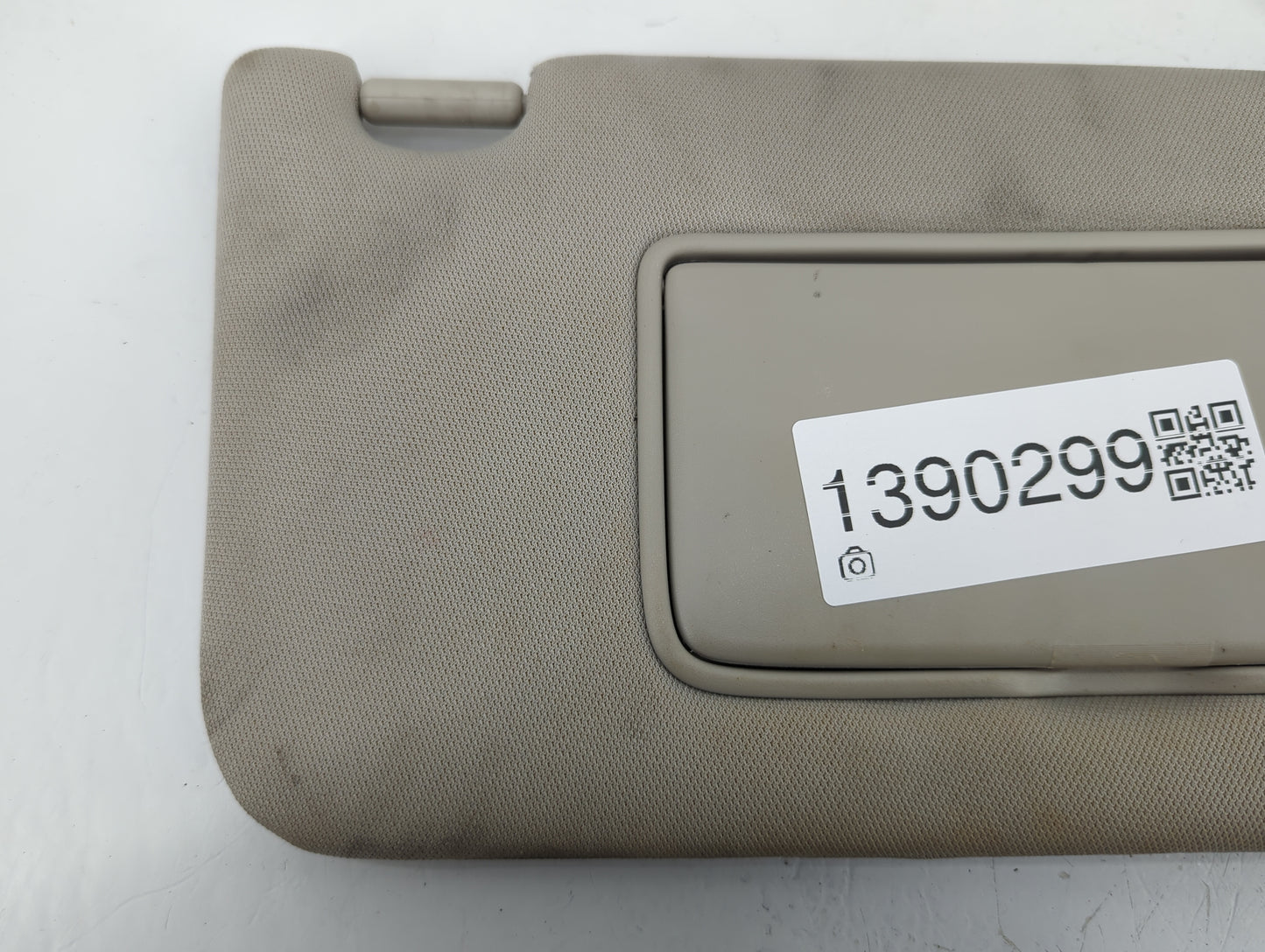 2013-2018 Nissan Altima Sun Visor Shade Replacement Passenger Right Mirror Fits Fits 2013 2014 2015 2016 2017 2018 OEM Used 