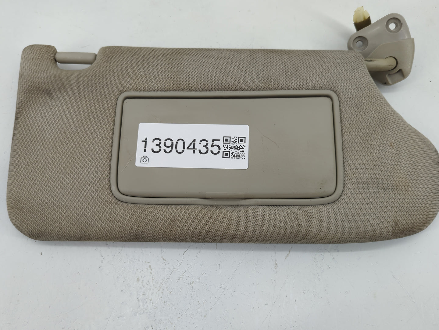2013-2018 Nissan Altima Sun Visor Shade Replacement Passenger Right Mirror Fits Fits 2013 2014 2015 2016 2017 2018 OEM Used 