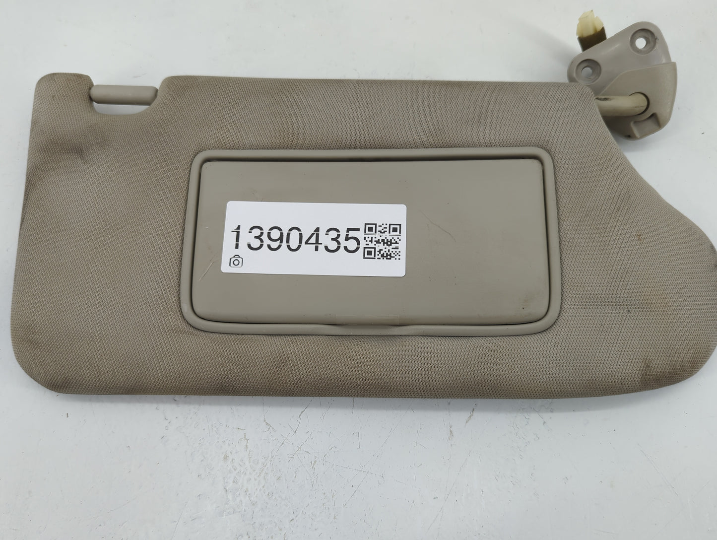 2013-2018 Nissan Altima Sun Visor Shade Replacement Passenger Right Mirror Fits Fits 2013 2014 2015 2016 2017 2018 OEM Used 