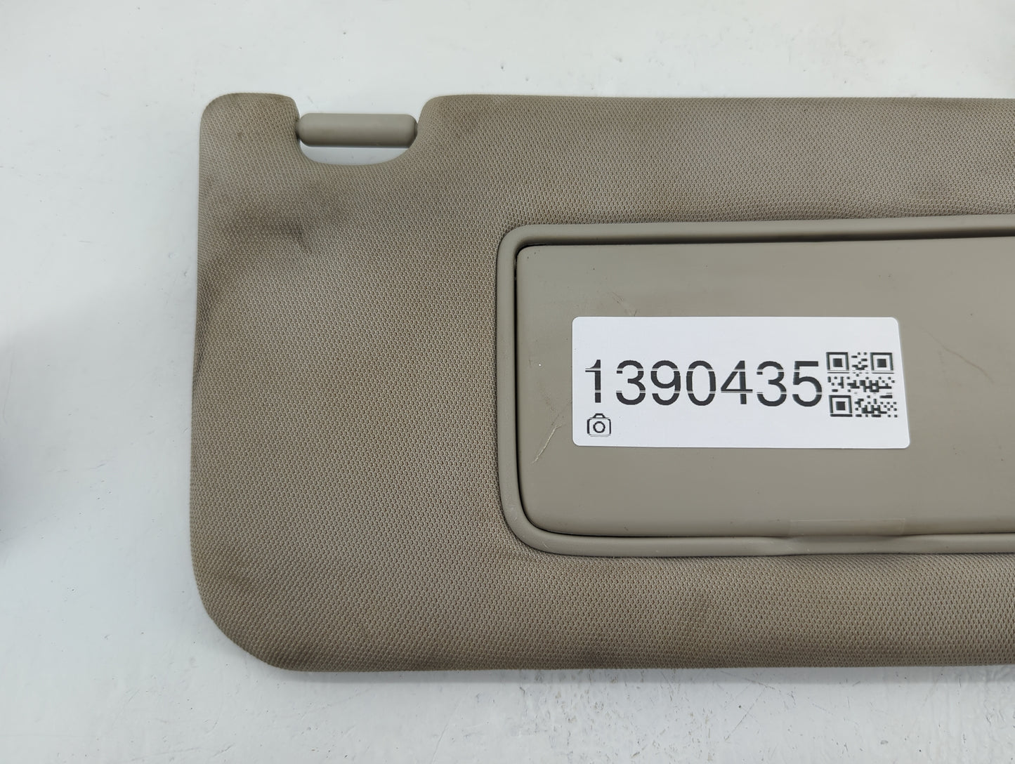 2013-2018 Nissan Altima Sun Visor Shade Replacement Passenger Right Mirror Fits Fits 2013 2014 2015 2016 2017 2018 OEM Used 