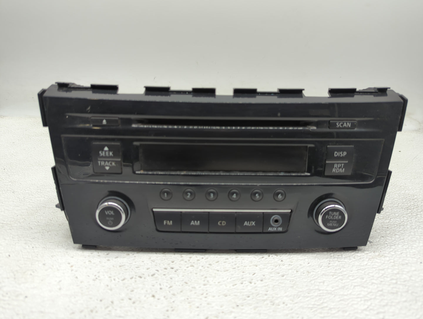 2013-2015 Nissan Altima Radio AM FM Cd Player Receiver Replacement P/N:28185 3TB0G Fits Fits 2013 2014 2015 OEM Used Auto Pa